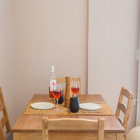 100M2 Luxury Apartment In The Heart Of Athens - Living Stone Emerald Atenas Exterior foto